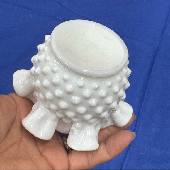 Hobnail White Milk Glass Small Rose Vase with Crimped Ruffled Edge - Picture 6 of 9
